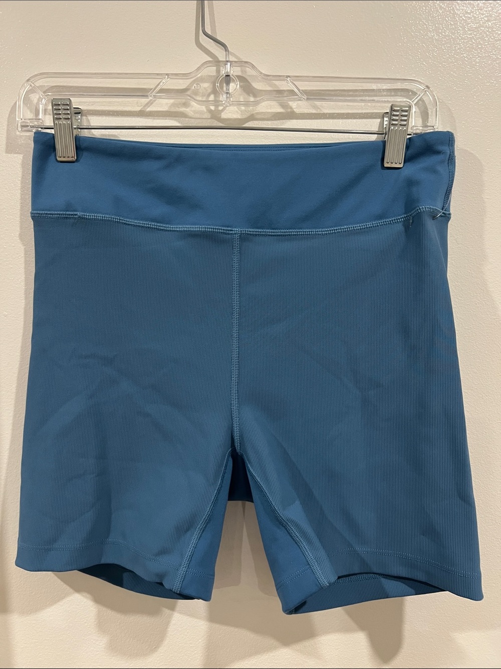 l*space Active Mid-Rise Bike Shorts in Blue Ribbed Material Size Large